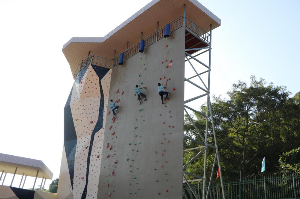 少年鲜衣怒马，生命御风而行——龙海一中第60届田径运动会暨第九届“环球杯”体育文化节开幕式隆重举行(图35)