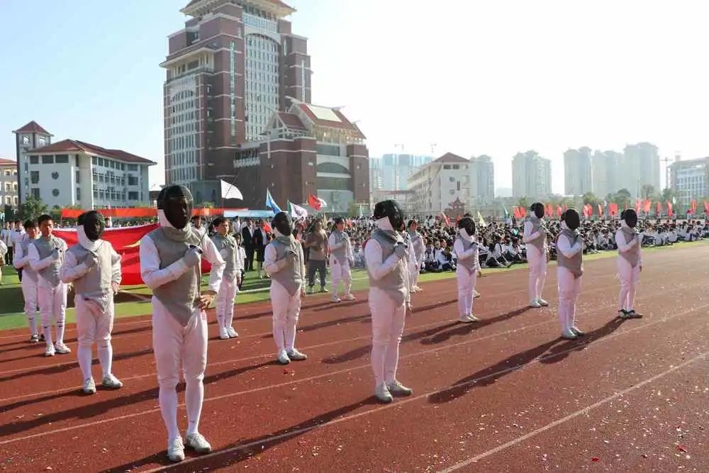 少年鲜衣怒马，生命御风而行——龙海一中第60届田径运动会暨第九届“环球杯”体育文化节开幕式隆重举行(图38)