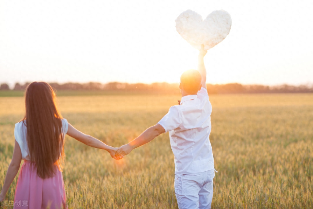 想温暖心爱的人，看看这些暖心的情话，对她好一些(图2)