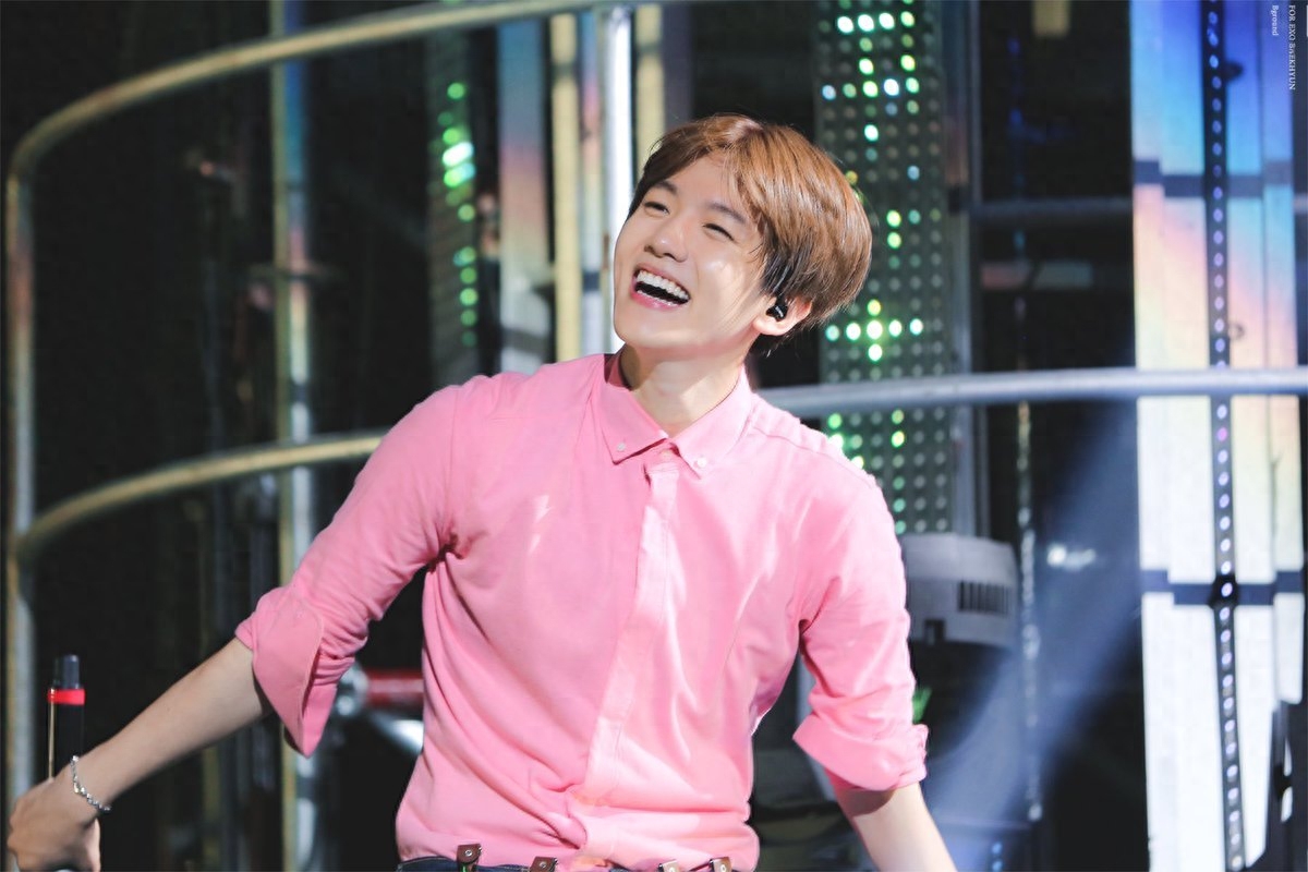 边伯贤深夜发文感慨,最近行程变多,疑似即将入伍(图8) 边伯贤深夜发文感慨,最近行程变多,疑似即将入伍(图8)