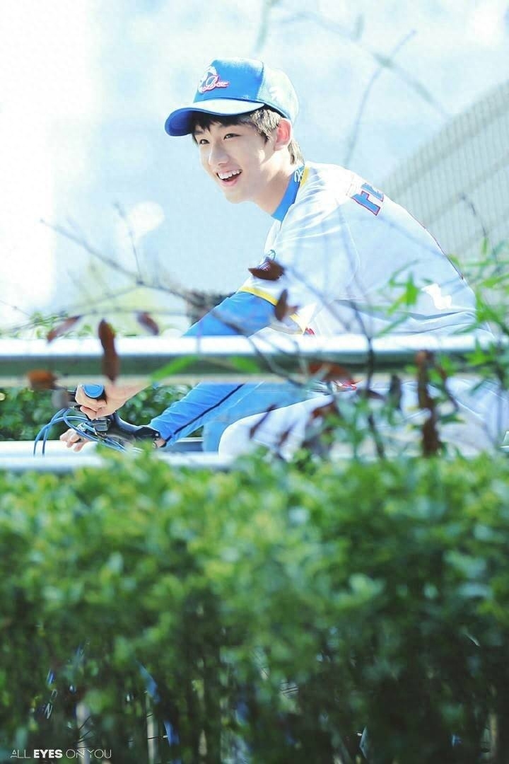 了解纯正养成系丁程鑫（望时代峰峻做人）(图14)