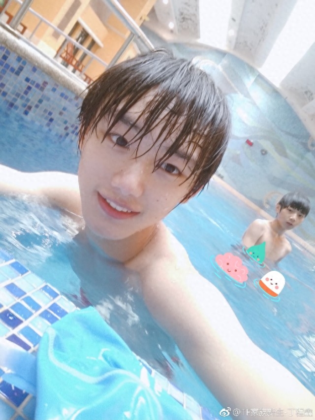 了解纯正养成系丁程鑫（望时代峰峻做人）(图30)