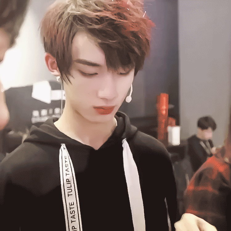 了解纯正养成系丁程鑫（望时代峰峻做人）(图33)