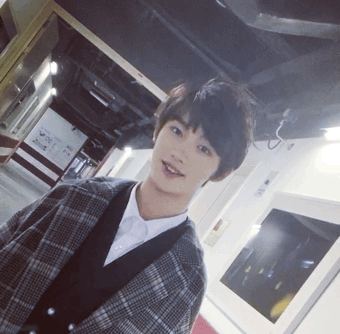 了解纯正养成系丁程鑫（望时代峰峻做人）(图34)