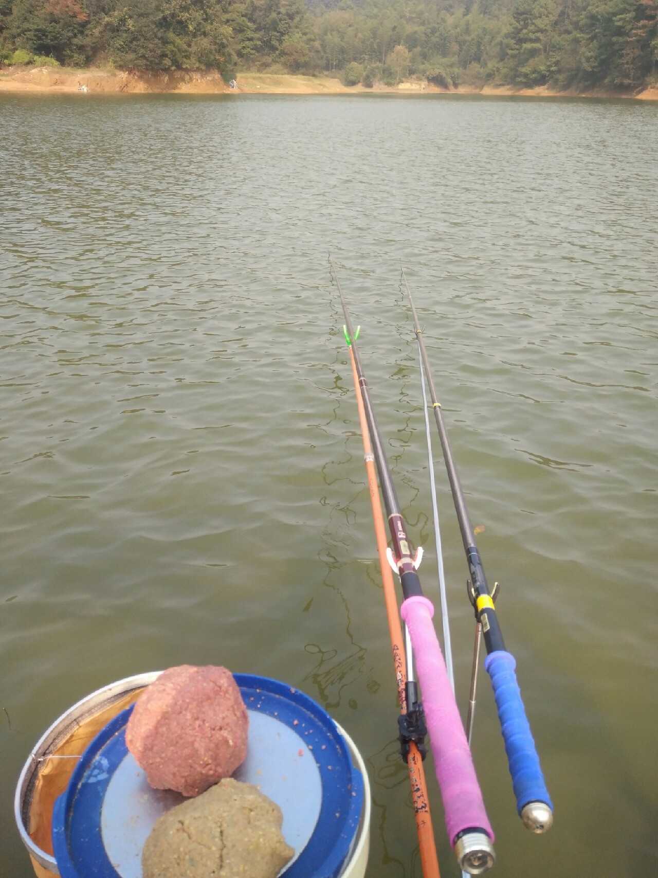 水库钓鱼记，守得云开见月明(图10)