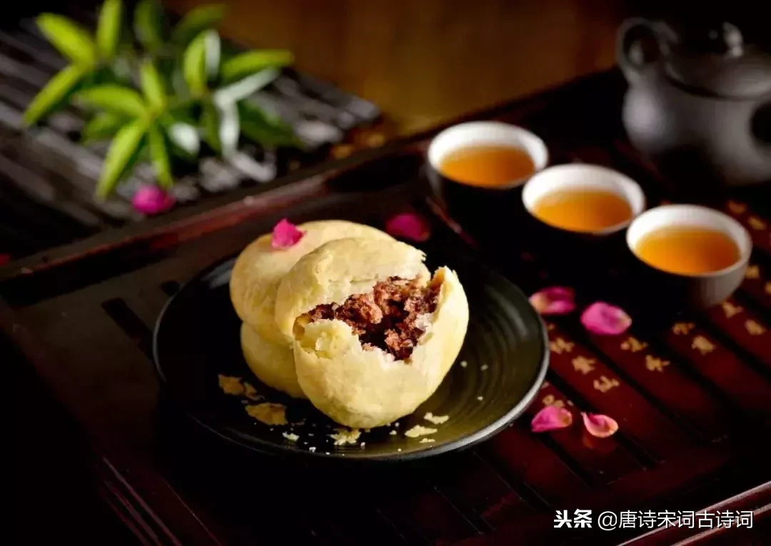 人生，有吃，才有沿续，有诗，才有意趣，当吃遇上美食，便是圆满(图2)