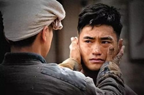 《平凡的世界》20句经典语录：我们生而平凡，但注定人生不平凡(图4)