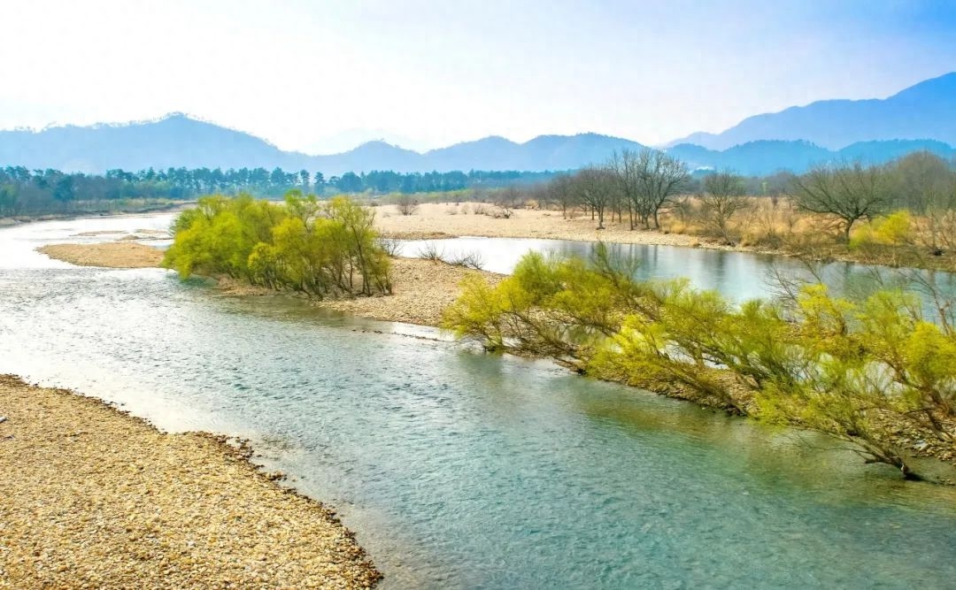 38首爱国诗词，全是经典之作，每一首都让人热血澎湃(图1)