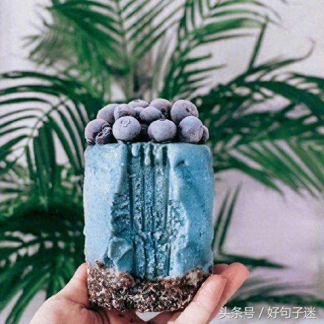 简短优美的留言句子，句句唯美暖心，让闺蜜看后感动到哭！(图1)