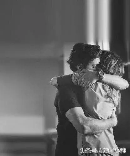 9句经典情话短句，字字句句凄美戳心(图2)