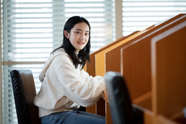 回归校园，迎接新学期的挑战和机遇(图2)