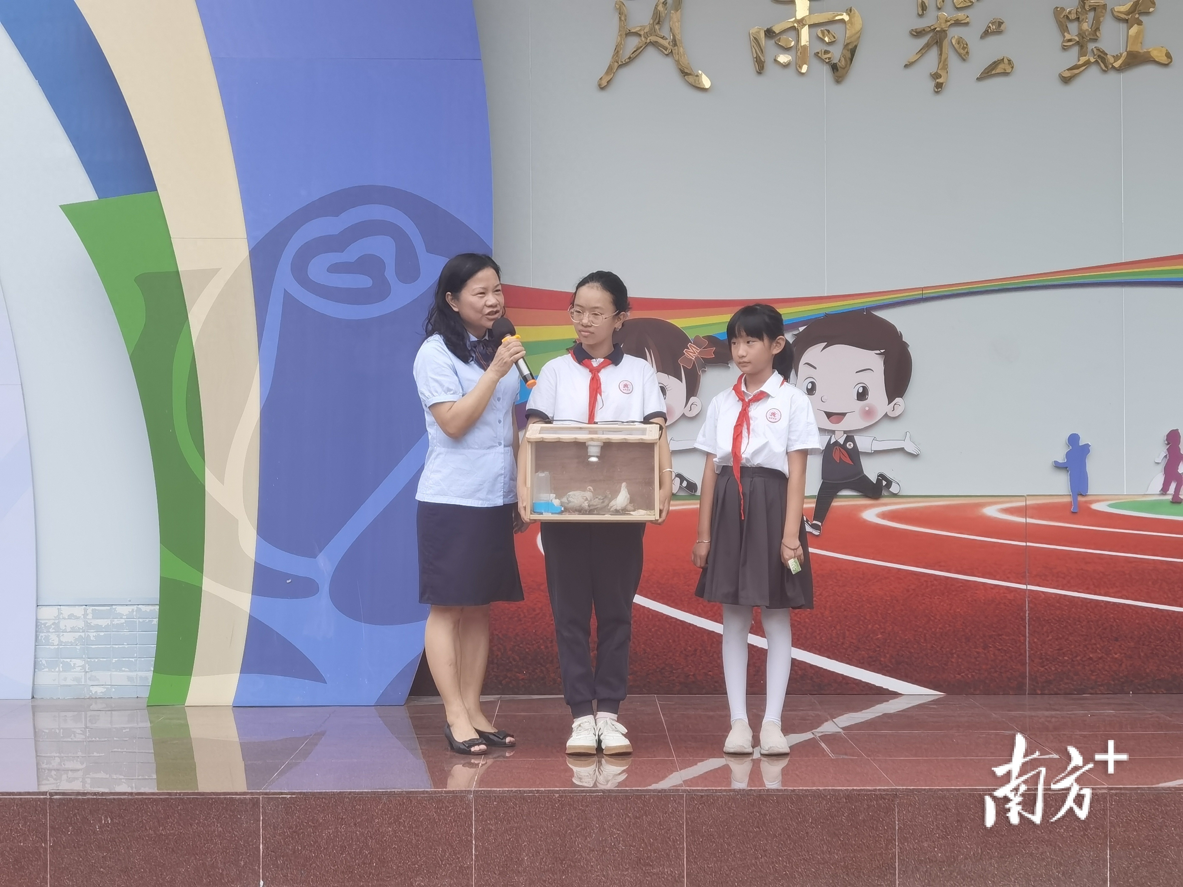 多图｜开学首日，禅城校园里的律动、书香、诗歌与远方(图13)