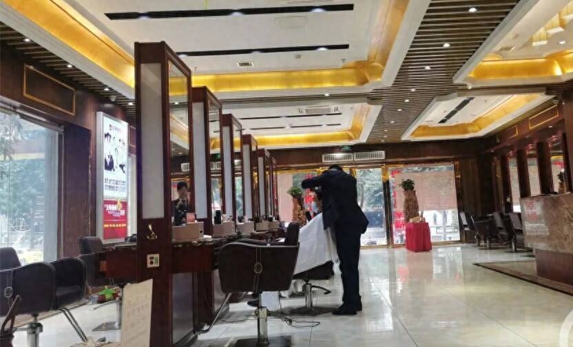 董事长被吹捧能“开天眼”上海文峰集团自创“还阳术”还曾把顾客按至脑干出血(图3)