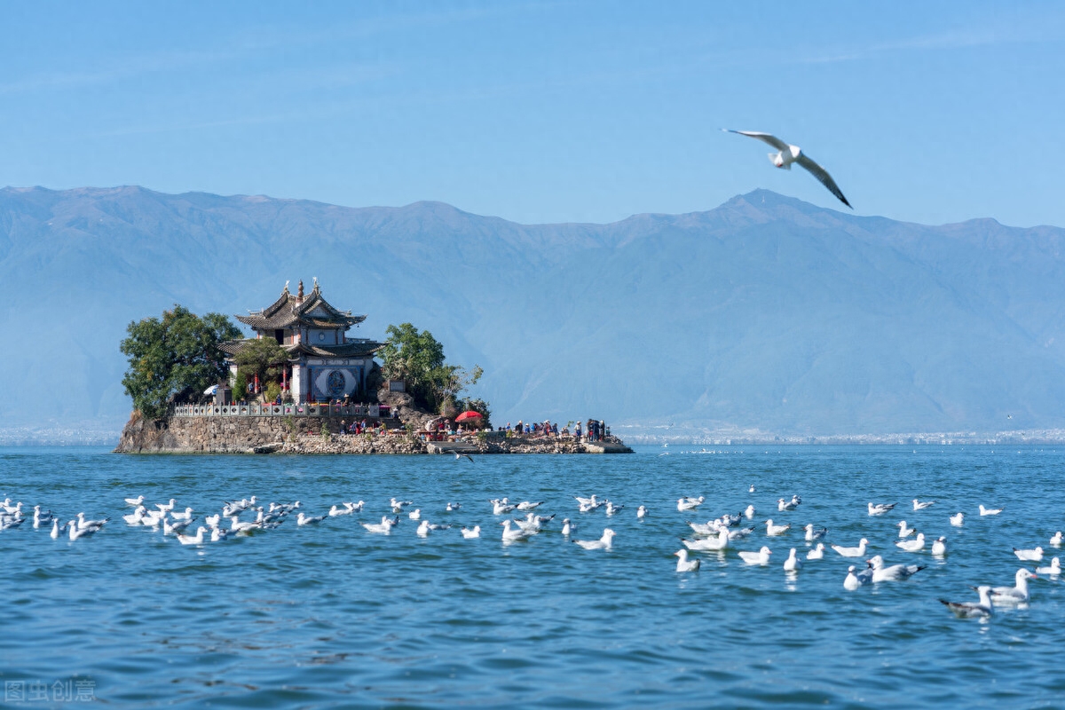 不负青春励志唯美短句（青春奋斗梦想励志句子）(图1)