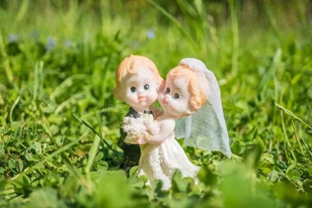 分享30句适合官宣结婚的甜蜜文案，赶紧收藏吧(图1)