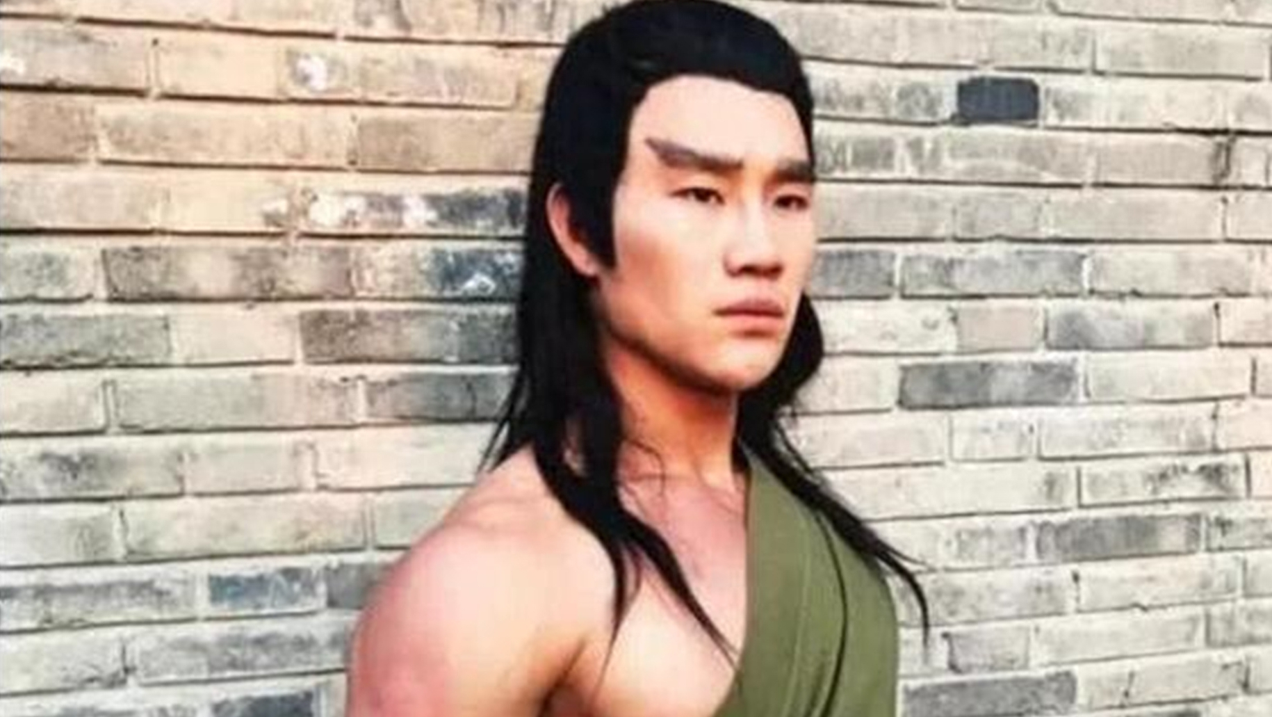 谢孟伟扮演关羽造型，却惨遭网友吐槽“史上最丑”，气质差多了(图13)