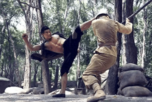 谢孟伟扮演关羽造型，却惨遭网友吐槽“史上最丑”，气质差多了(图15)