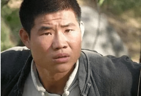 谢孟伟扮演关羽造型，却惨遭网友吐槽“史上最丑”，气质差多了(图16)