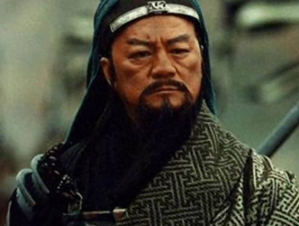 扮演“关羽”的5位演员，前4位都很霸气，最后一位是在搞笑吗？(图4)