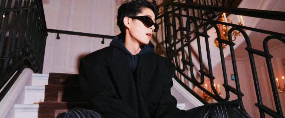 流量小生刘昊然疑似耍大牌，面朝女粉丝大吼，路人缘崩塌(图5)