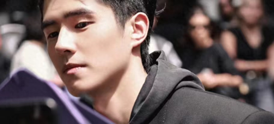 流量小生刘昊然疑似耍大牌，面朝女粉丝大吼，路人缘崩塌(图7)