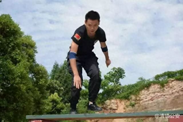 【新时代 正青春】奉献,是我无悔的青春(图27) 【新时代 正青春】奉献,是我无悔的青春(图27)