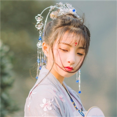 34条一眼惊艳的八字短句：花开半夏，酒饮微醺(图1)