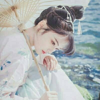 34条一眼惊艳的八字短句：花开半夏，酒饮微醺(图4)