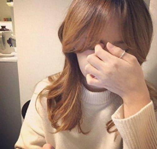 32条看透人心的悲凉句子，很短但却句句刺心！(图3)