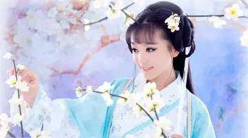 最美的10首现代情诗，是否早已打动你(图7)