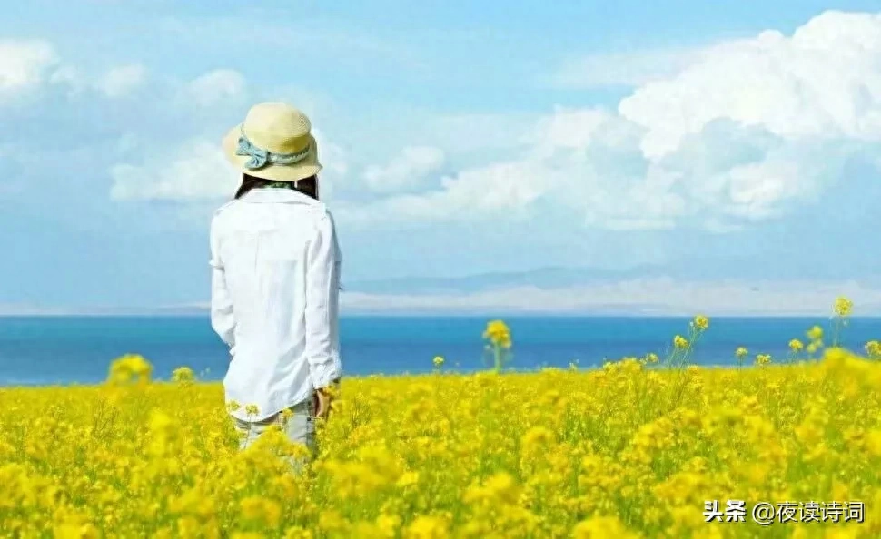 「夜听美文」遇过的人，读过的书，走过的路，就是你的人生格局(图1)