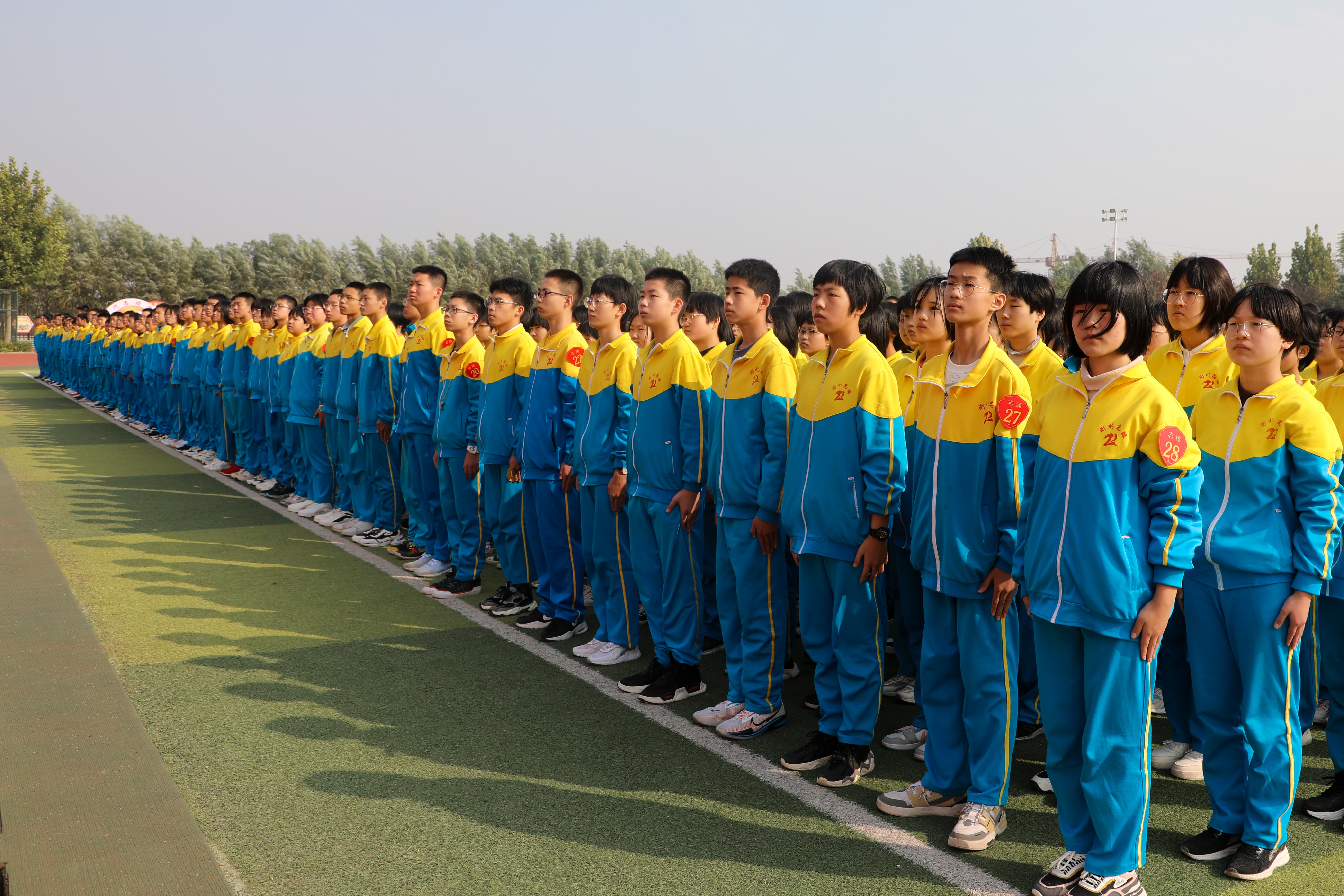 清河志臻｜我追随的光，是五角星的星光——记我校周一升旗仪式(图12)