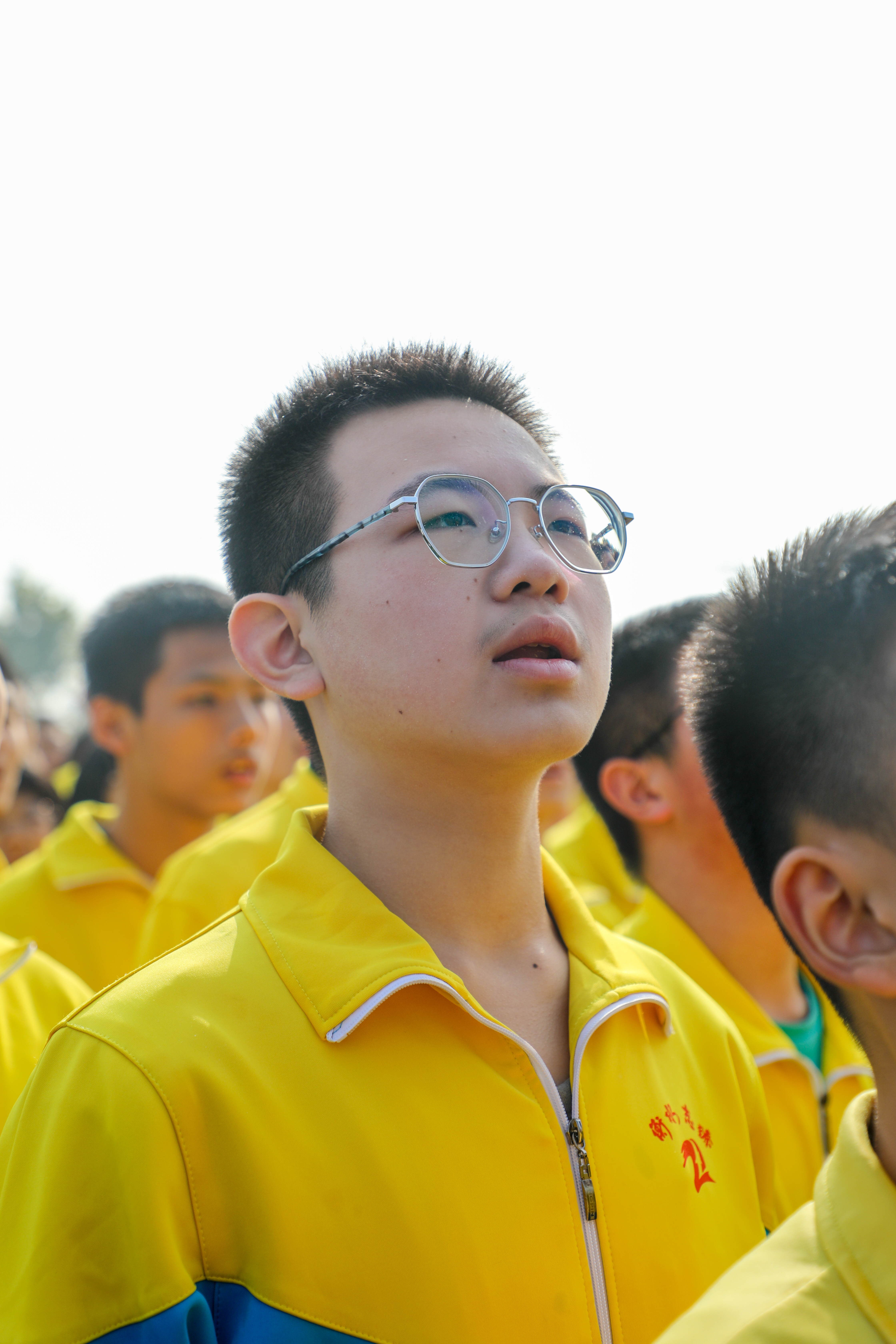 清河志臻｜我追随的光，是五角星的星光——记我校周一升旗仪式(图15)