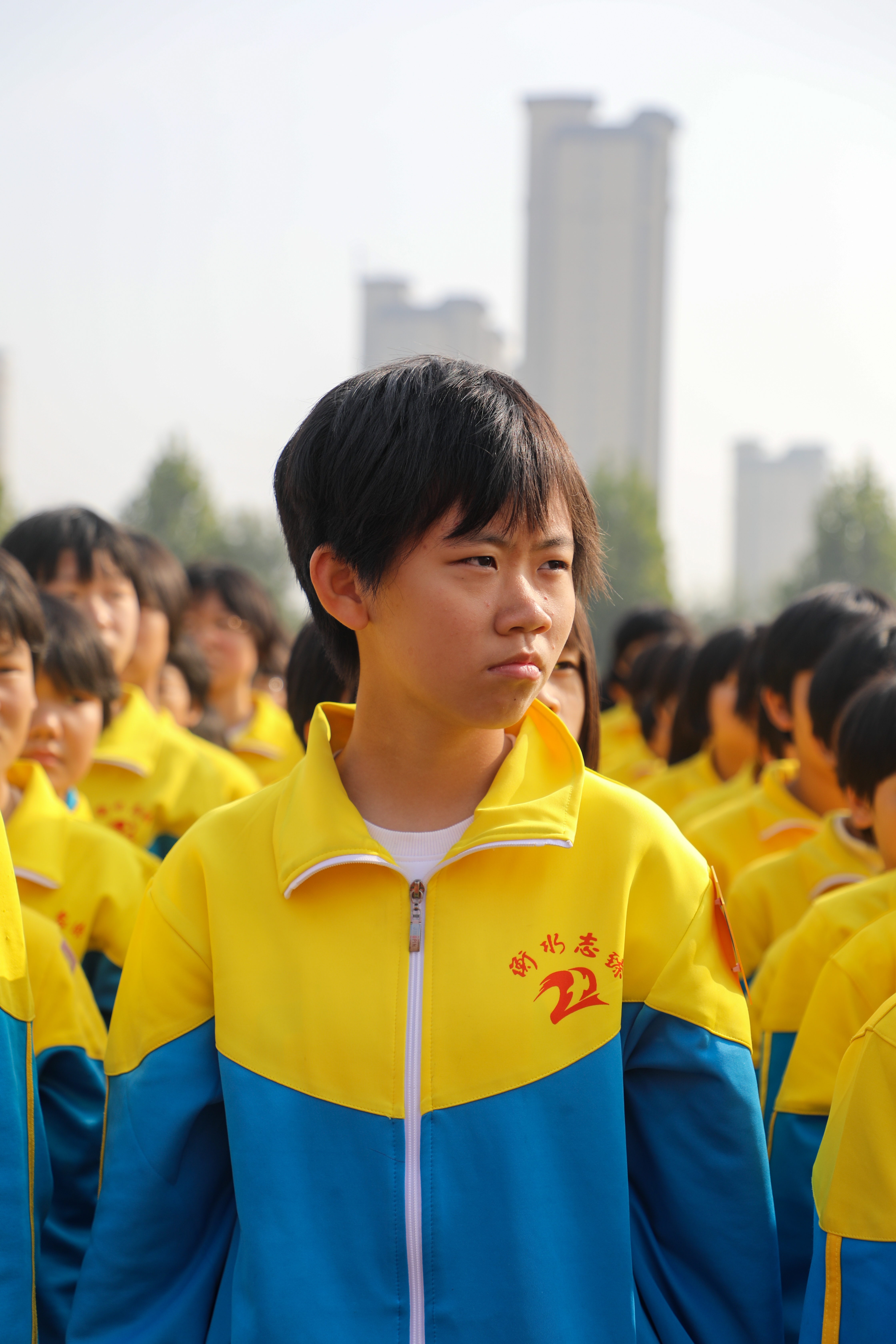 清河志臻｜我追随的光，是五角星的星光——记我校周一升旗仪式(图17)
