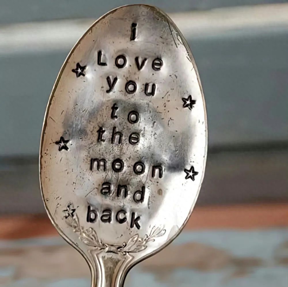 30条又拽又酷的内涵文案(图4)