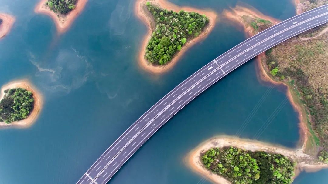 9条绝色风景线收纳美景无数，待春暖花开，挑1条自由驰骋(图34)