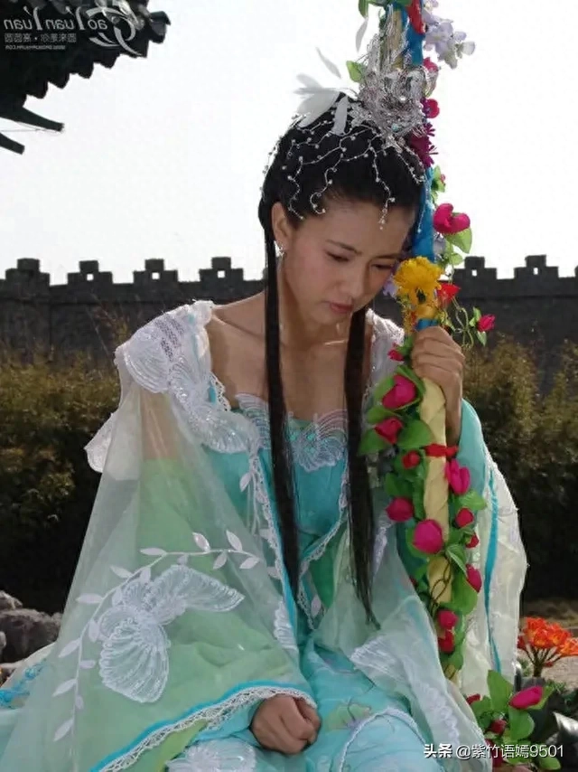 秋千院落夜沉沉(图2)