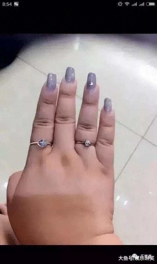 超搞笑的淘宝差评 | 卖家：“你退货删除评论，我退钱给你”(图9)