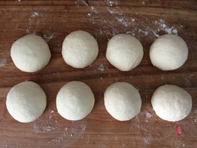 面包是富足生活中改换口味的调剂品,也是深受大家喜爱的早餐(图7) 面包是富足生活中改换口味的调剂品,也是深受大家喜爱的早餐(图7)