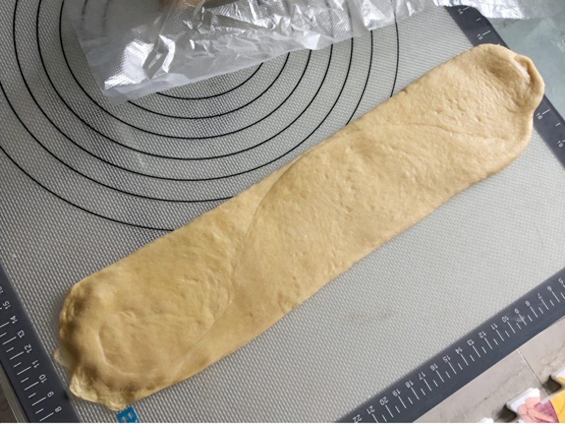 早餐必选，松软可口大面包，配上牛奶绝绝子(图9)