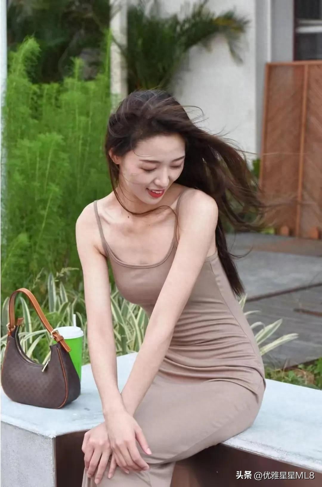 飘舞的美丽——赞美你秀发随风而逝的华丽之美(图3)