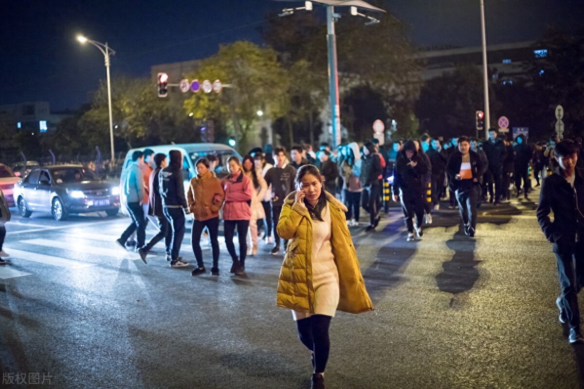 夜，在这里（致敬一线倒班员工）(图4)