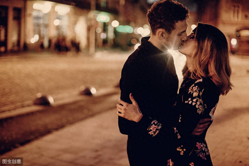 超暖心的15句甜蜜情话，表白女友哄老婆句句实用，收藏(图1)