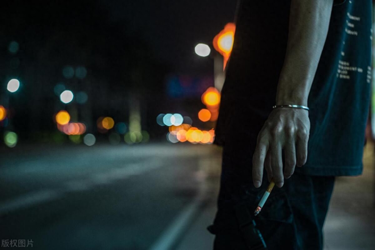 一个人一个城市的感悟（表达到一个新地方的句子）(图2)