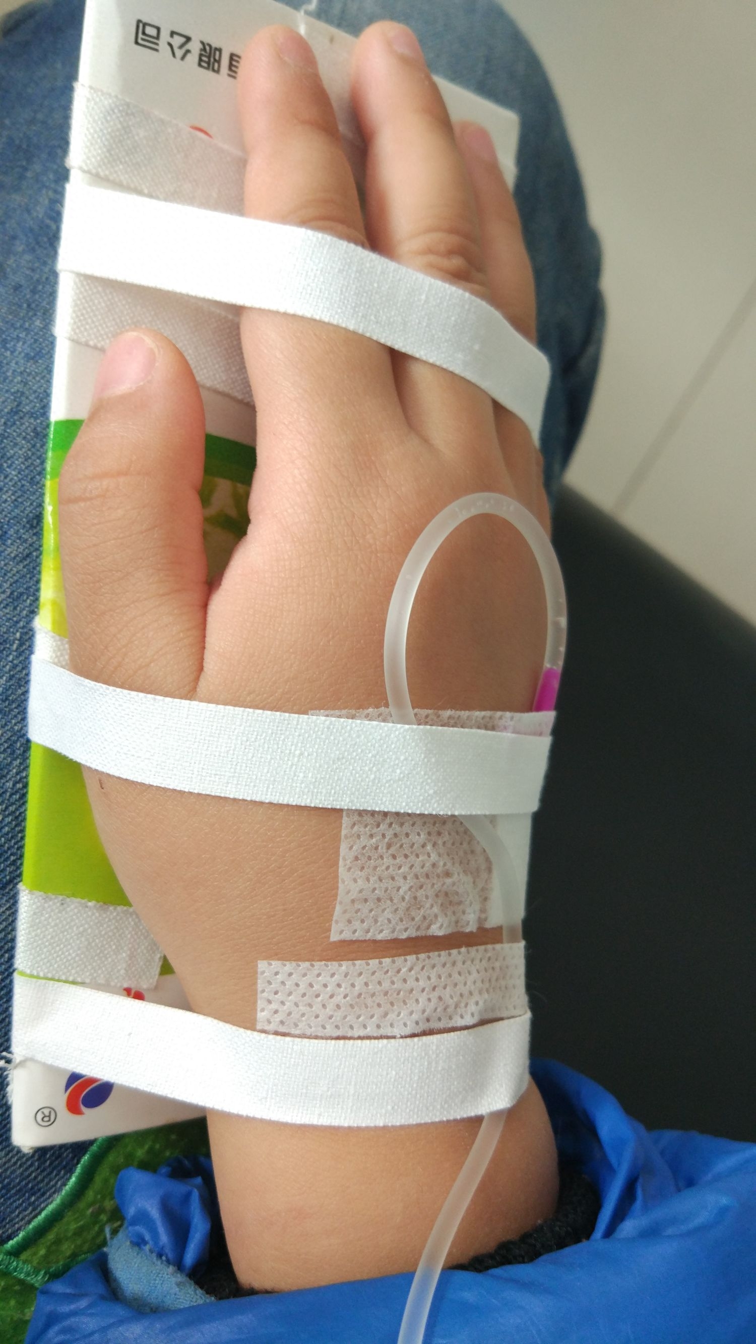 五岁儿子病了，临沂80后父亲的心里话(图1)