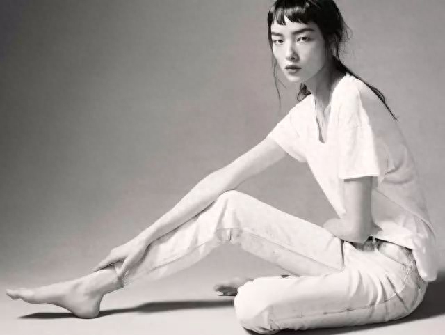 姑娘，你可知自己的眼睛有多美？(图2)