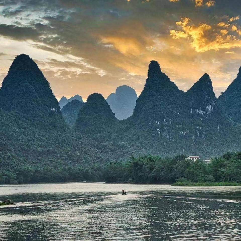 踏遍千山万水，看见风景之美(图1)