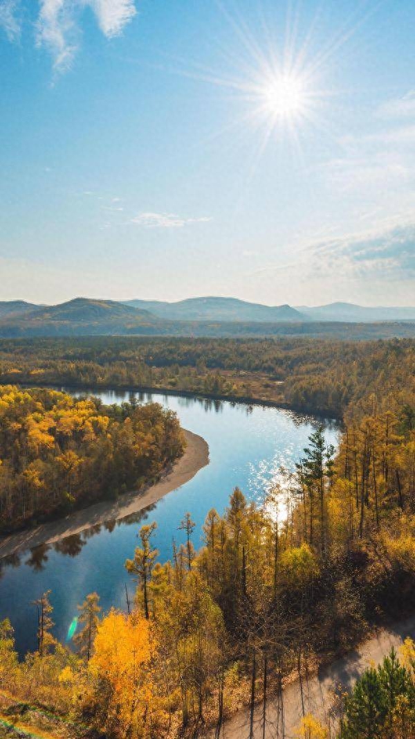 踏遍千山万水，看见风景之美(图2)