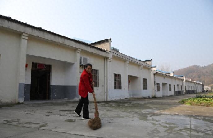 她们的幸福“平淡无味”(图3)