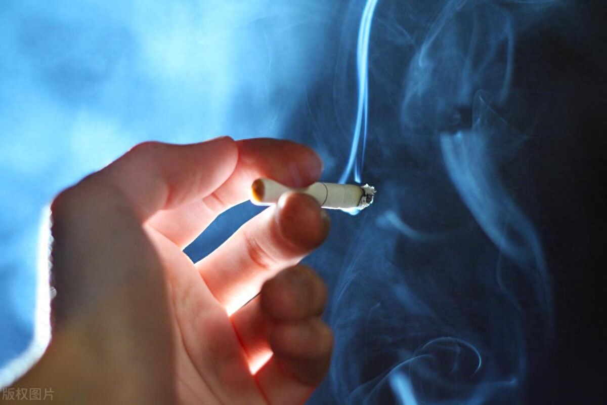 80、90后既清醒又心酸无奈的emo文案(图3)